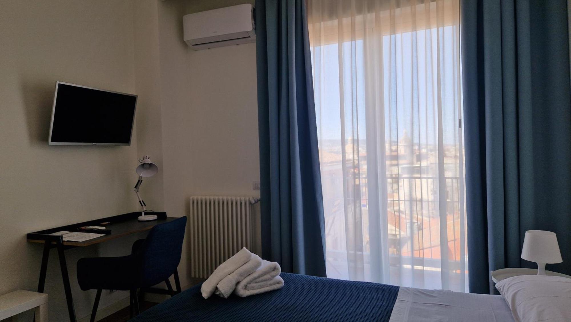 Orlando Rooms Catane Extérieur photo